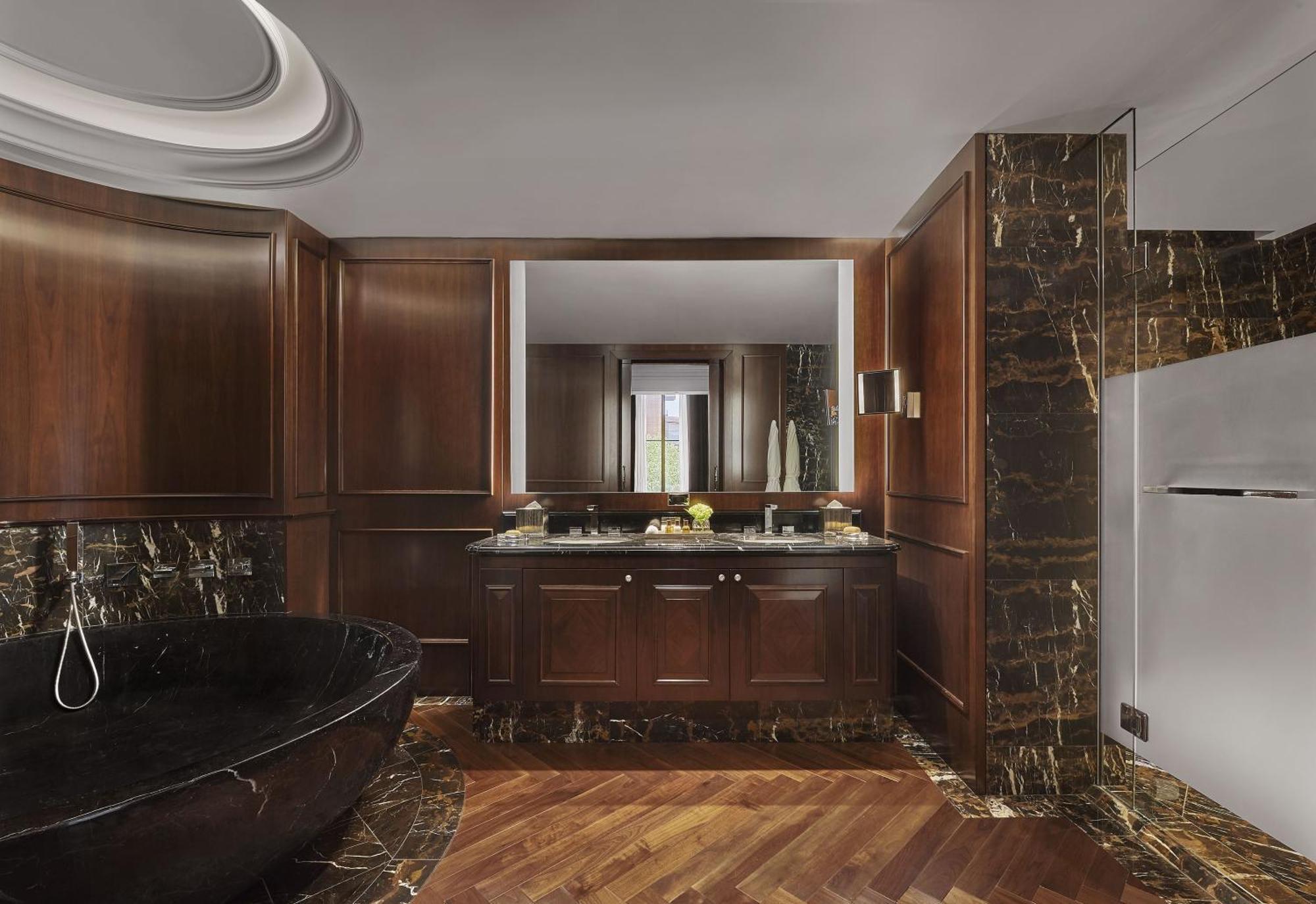 Presidential Suite