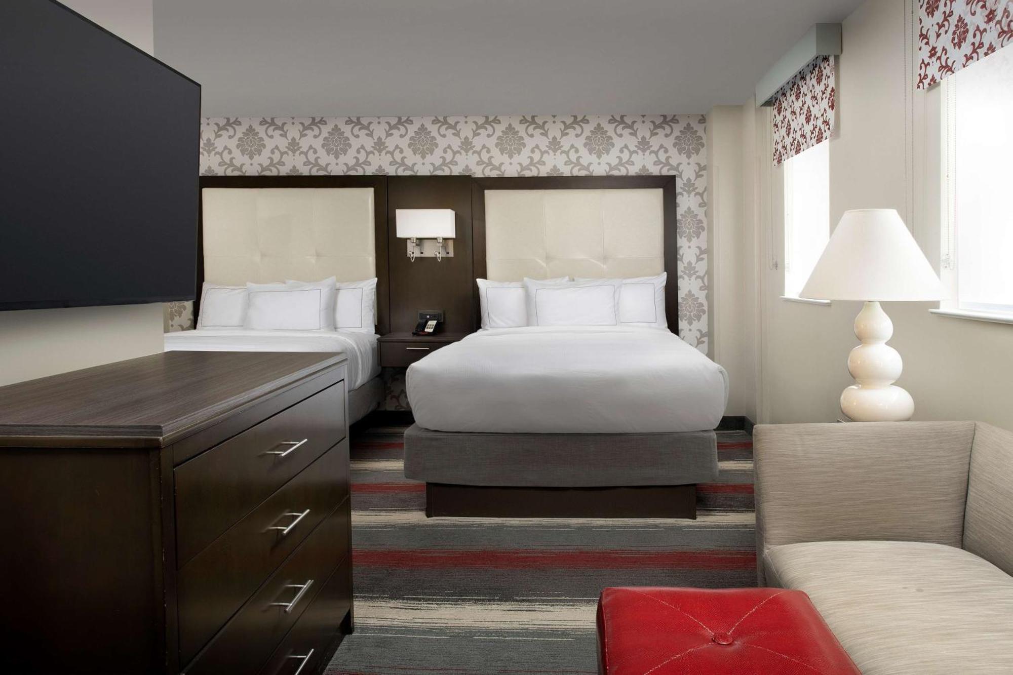Queen Room Two Queen Beds