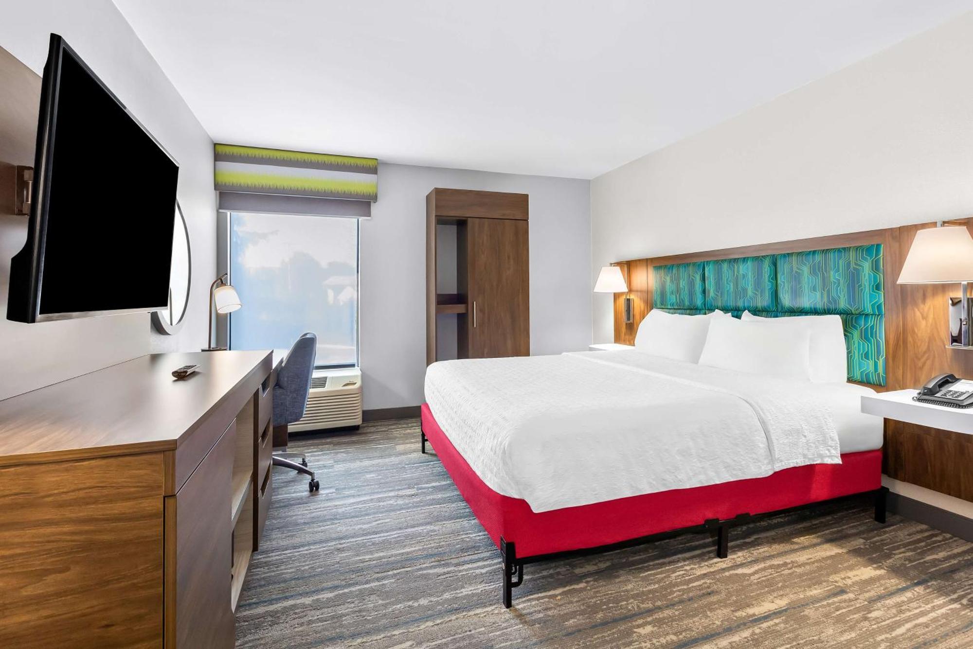 King Room - Mobility Access/Non-Smoking
