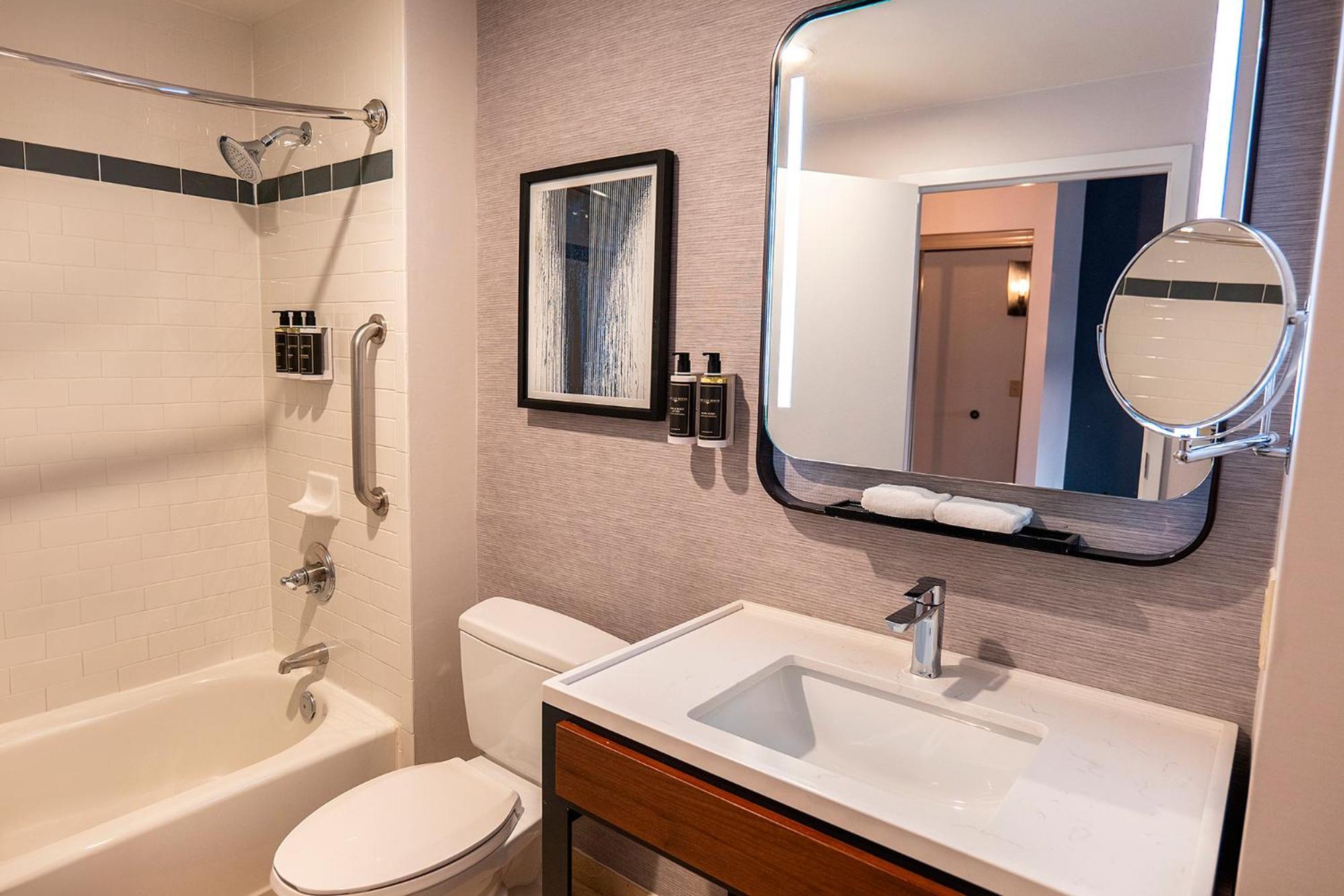 Premier Double Studio