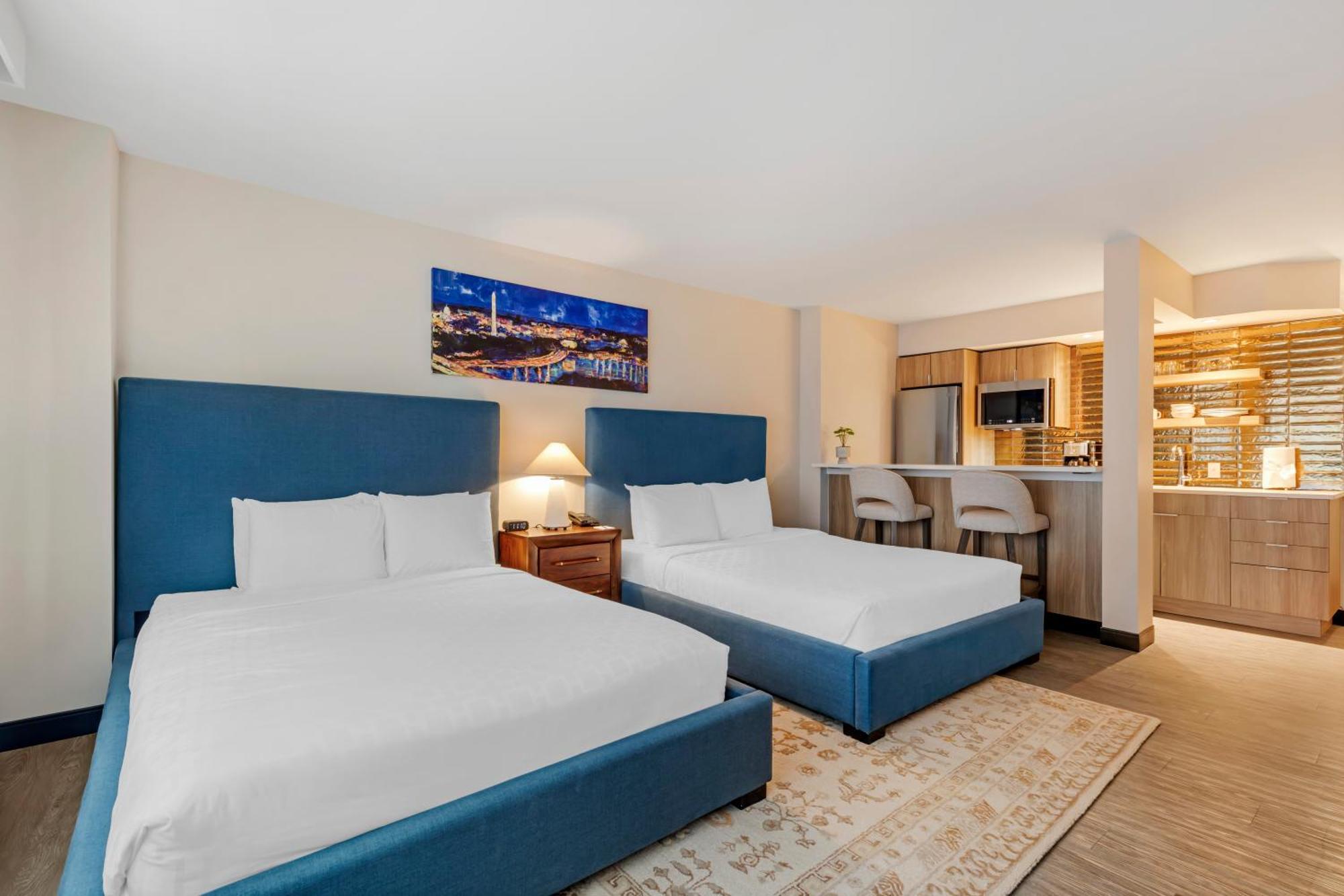 Quadruple Room Two Queen Beds Non Smoking