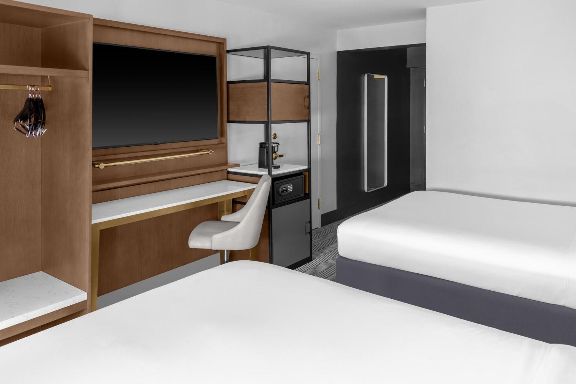 Standard Queen Room Two Queen Beds Hearing Accessible