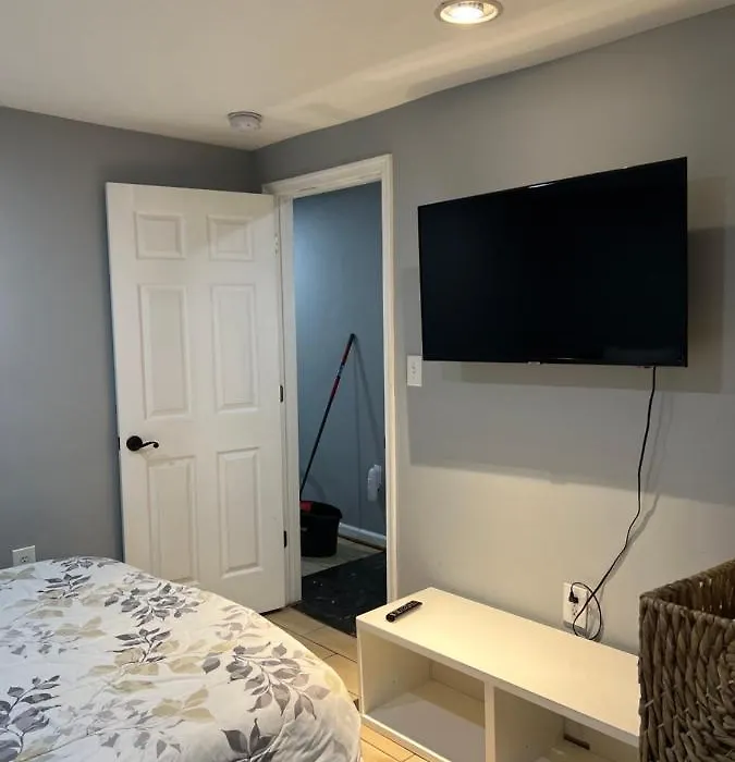 Chic Downtown In-Law Suite-1