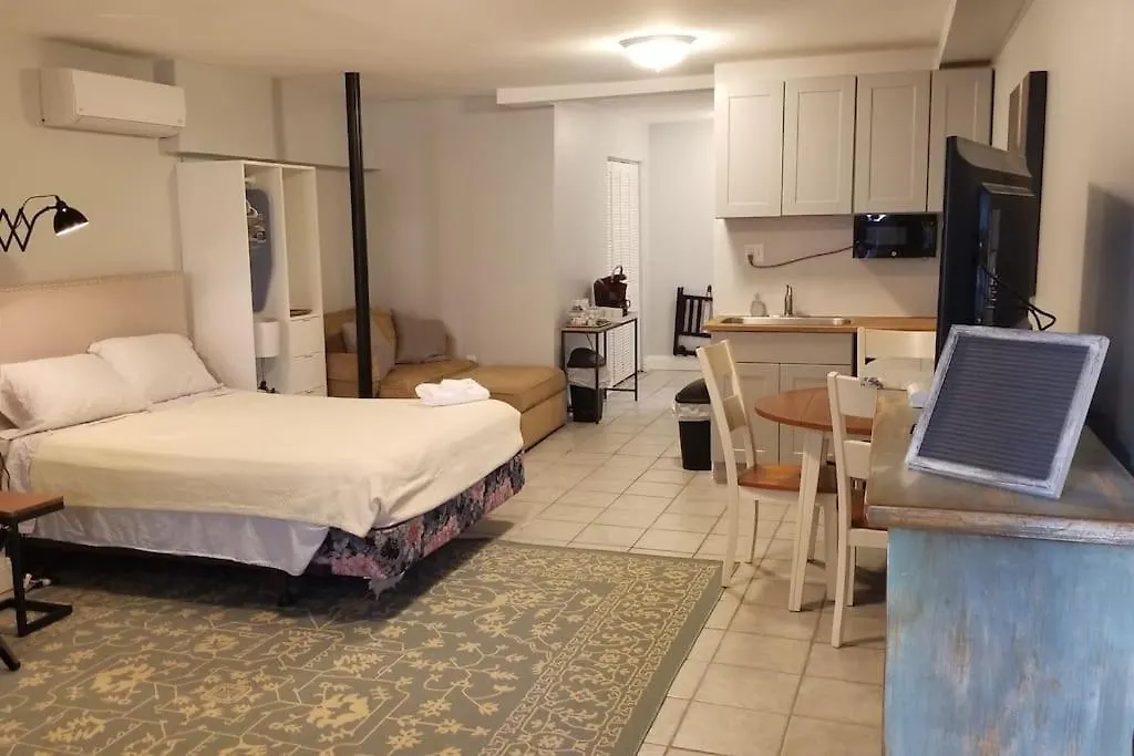 Affordable & Convenient Studio Close To Everything-1