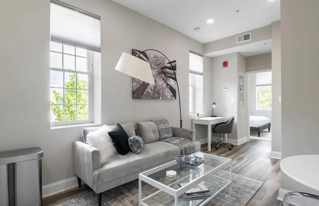 Cozy 1Br Apartment In Capitol Hill-1
