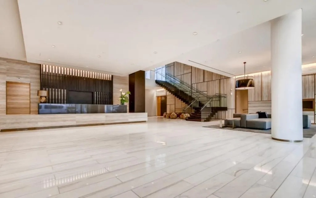 Global Luxury Suites In Capitol Riverfront-1