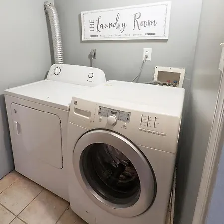 Petworth Perfect 1Br Private Paradise-2