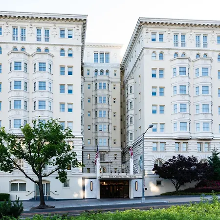 The Churchill Hotel Near Embassy Row-2