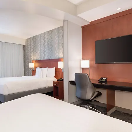 Courtyard By Marriott Pittsburgh Washington Meadow Lands-3