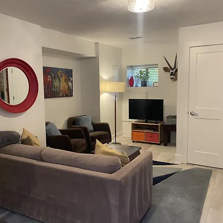 Charming 2Bd1Ba In Hip Area - Near Metro-3