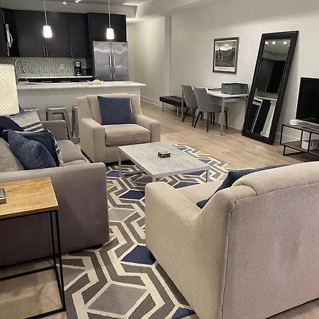 Luxe 2Bd2Ba Townhouse In Hip Area - Near Metro-2
