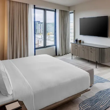 The Morrow Washington Dc, Curio Collection By Hilton-2