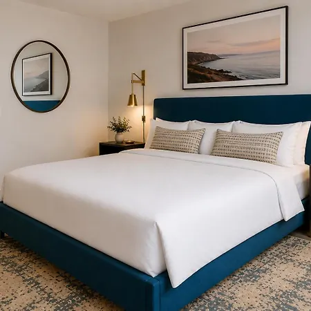 Global Luxury Suites At Georgetown-3