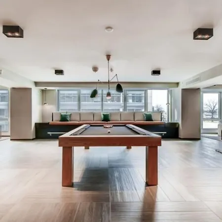 Global Luxury Suites In Capitol Riverfront-3