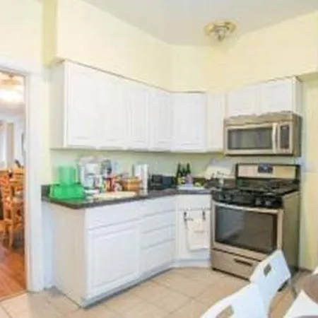 Washington Dc Home Sleeps 8 Anacostia Free Parking-2