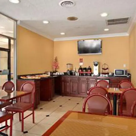 Days Inn By Wyndham Washington Dc/Gateway-2