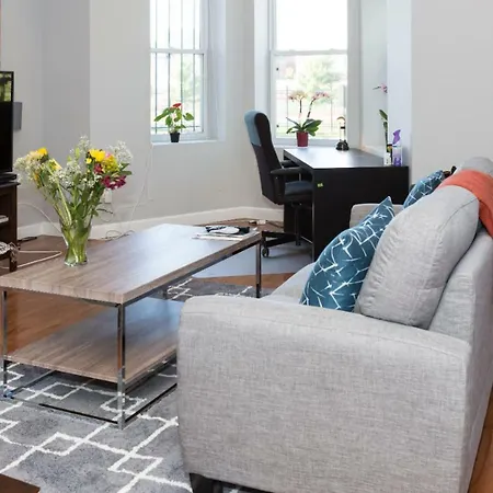 Steps To Convention Center, Downtown Dc, And Metro Station: Private And Comfortable Bedroom/Bathroom-3